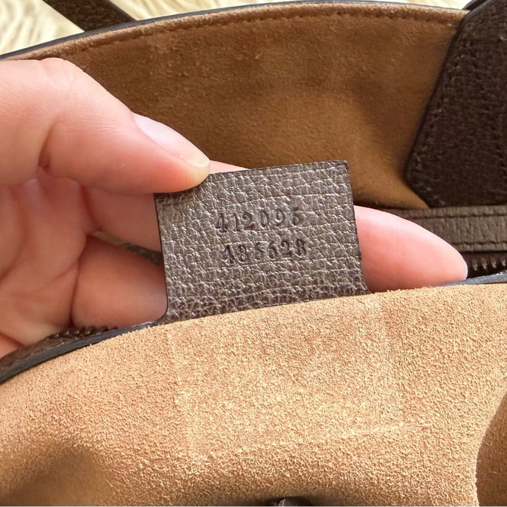Gucci Bengal Tiger GG Supreme Tote Bag - Picture 13 of 14